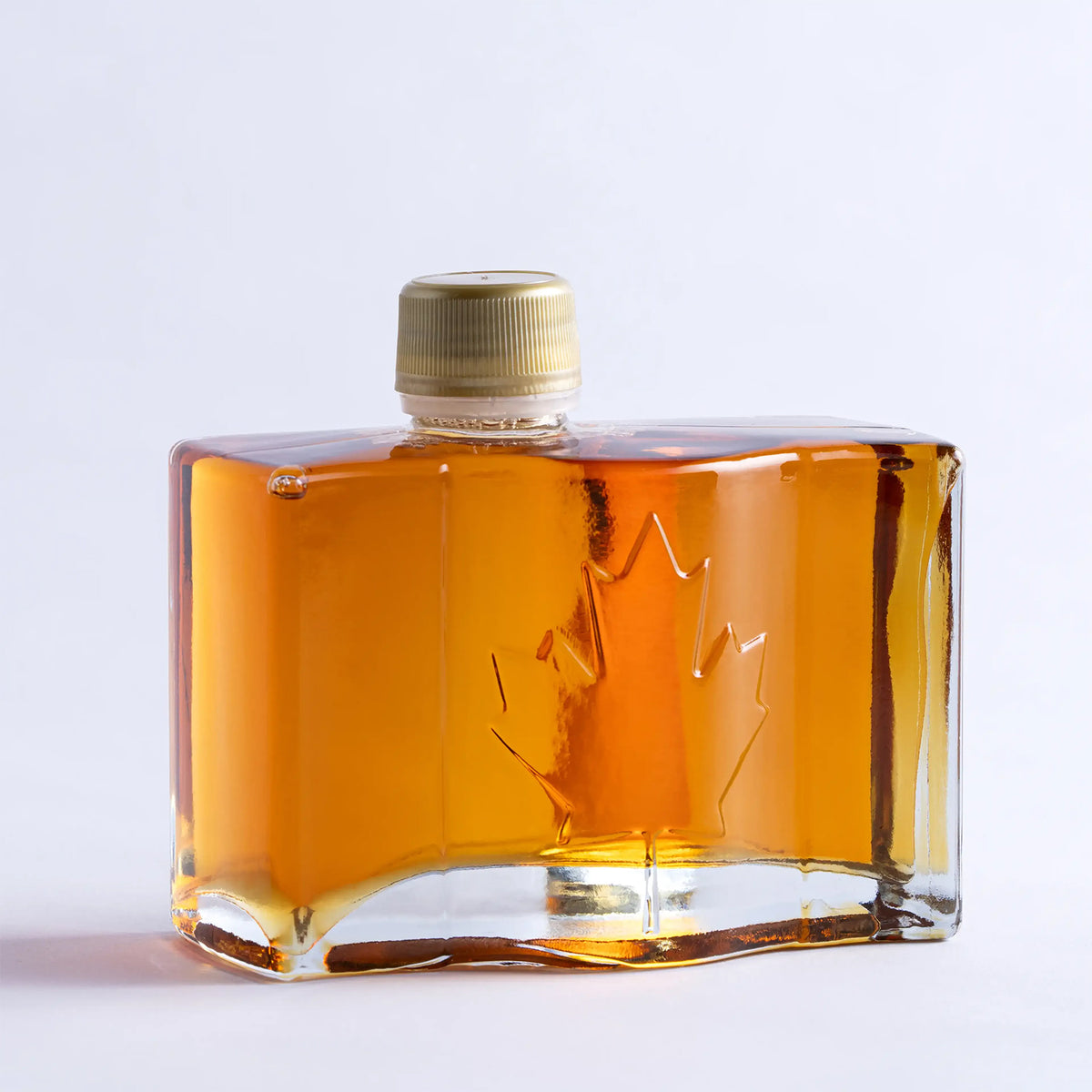 Maple Logistic Inc. Maple Syrup Canada Flag Bottle
